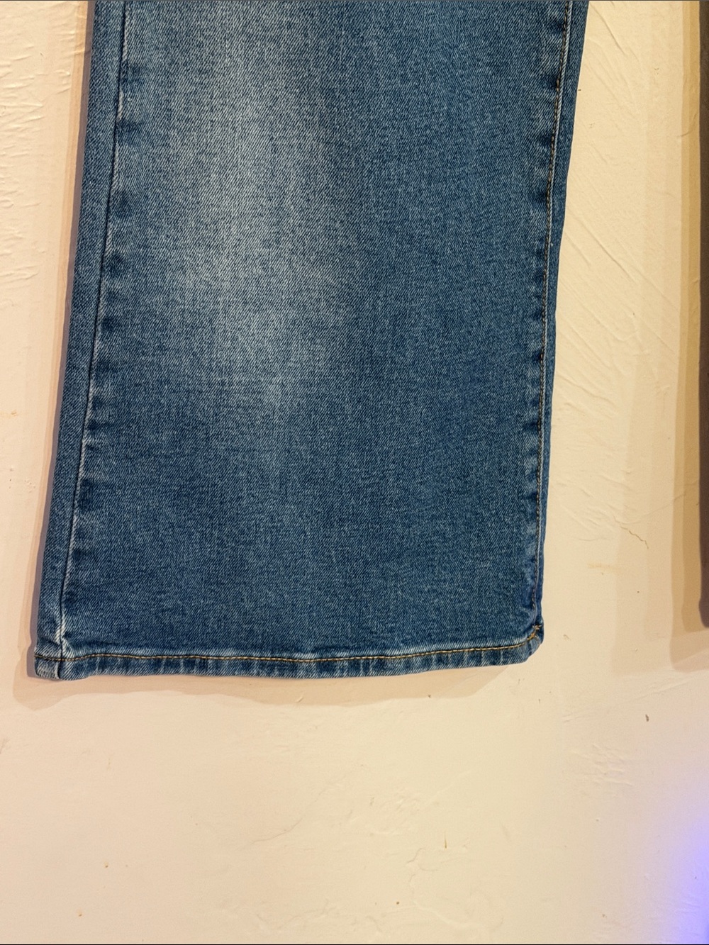 NWT Universal Thread / High Rise 70s Flare .. 0001 - Picture 6 of 13